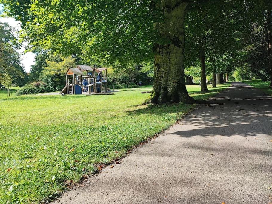 -Stadthaus Ida- Mit Grosser Dachterasse, Am Schlosspark, Luftkurort Kisslegg, Boxspringbetten, Kaffeevollautomat, Smarttv, Familienfreundlich, Grosszuegig, Zentral エクステリア 写真