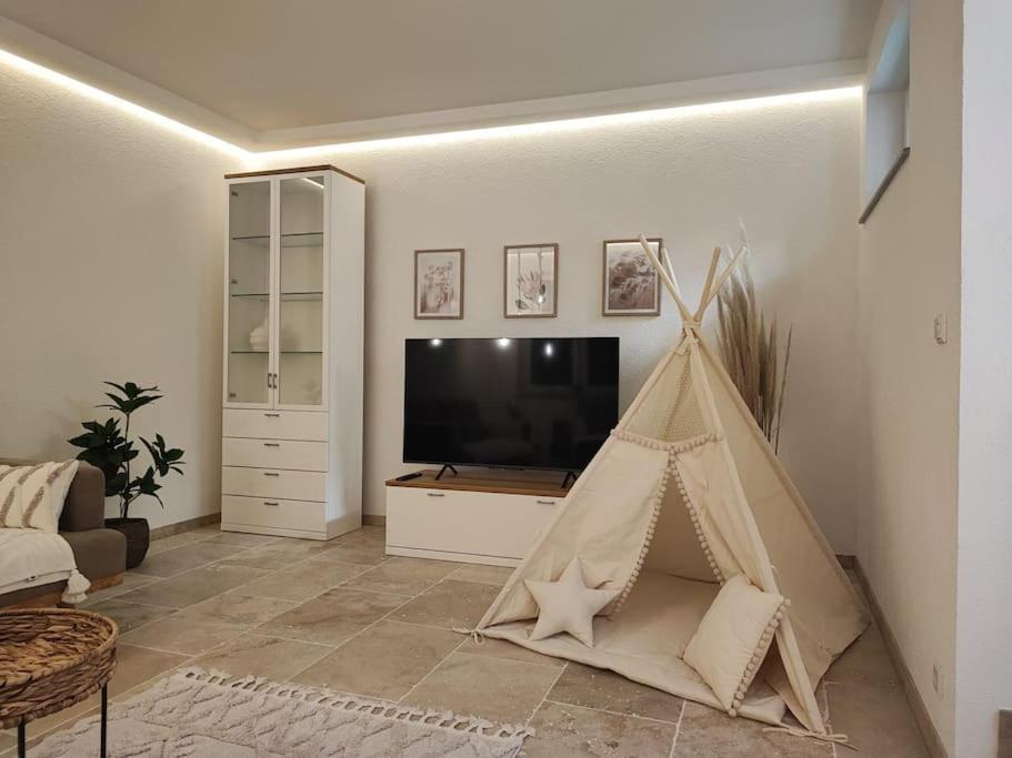 -Stadthaus Ida- Mit Grosser Dachterasse, Am Schlosspark, Luftkurort Kisslegg, Boxspringbetten, Kaffeevollautomat, Smarttv, Familienfreundlich, Grosszuegig, Zentral エクステリア 写真