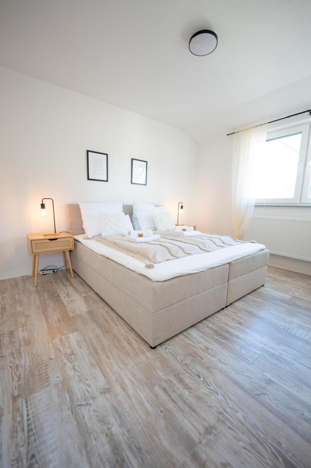 -Stadthaus Ida- Mit Grosser Dachterasse, Am Schlosspark, Luftkurort Kisslegg, Boxspringbetten, Kaffeevollautomat, Smarttv, Familienfreundlich, Grosszuegig, Zentral エクステリア 写真